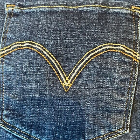 Levi's jeans classic bootcut dark wash with embroidered pocket details Sz 10 - Picture 7 of 11